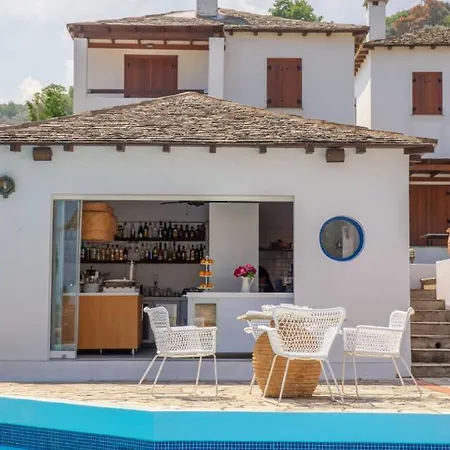 Апарт-отель Aeolos Hotel & Villas Pelion Chorefto Хорефто
