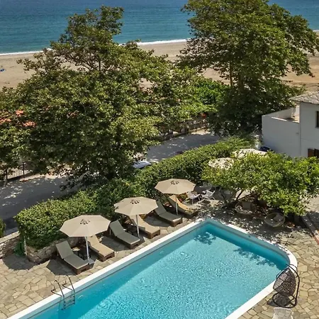 Aeolos Hotel & Villas Pelion Chorefto Апарт-отель Хорефто