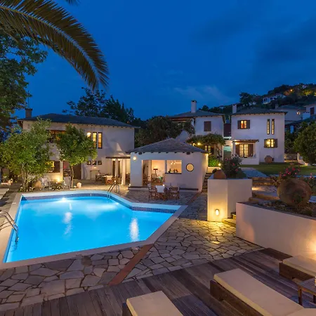 Aeolos Hotel & Villas Pelion Chorefto Апарт-отель