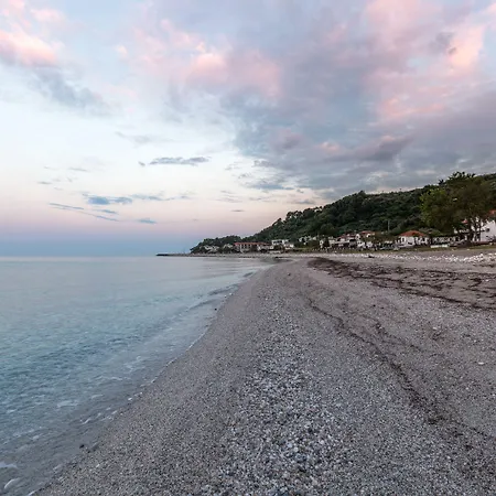 Aeolos & - Pelion Aparthotel