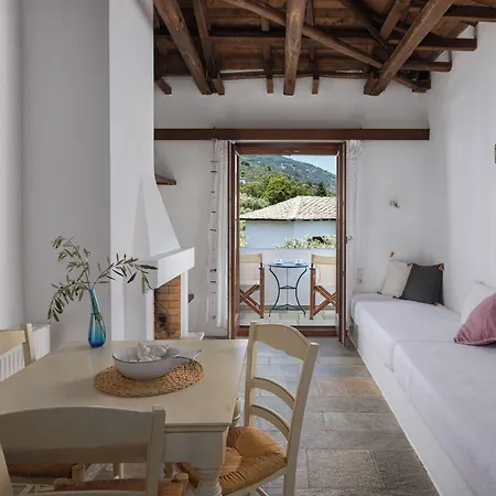 Aeolos & - Pelion מלון דירות חורפטו