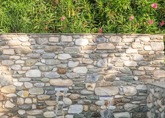 Aeolos & - Pelion Chorefton