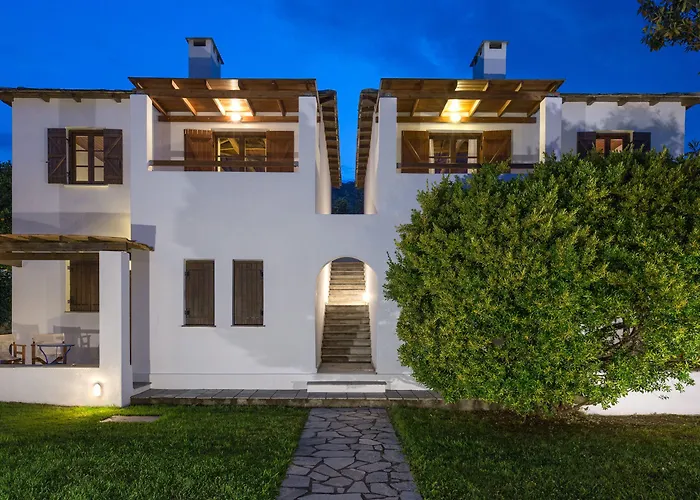 Aeolos & - Pelion 4*